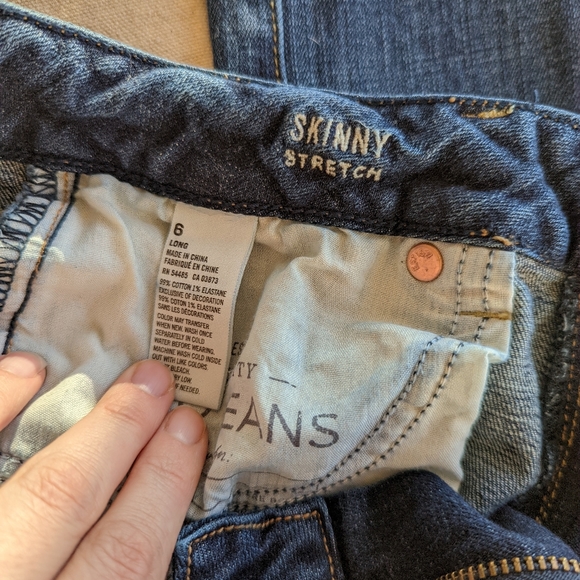 American Eagle 6L Skinny Stretch Jeans - Picture 4 of 6